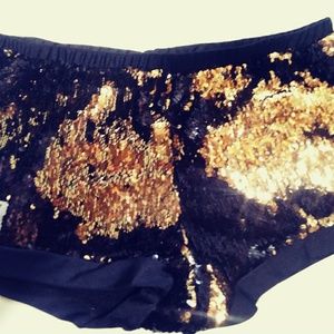 Derby kiss shorts gold black size xl